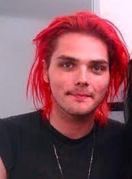 Back in 2011, my chemical romance frontman gerard way proved to the world that candy red was an awesome men's hair color. Gerard Way Gerard Way Red Hair Super Hair Gerard Way