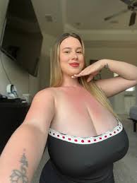 Sharyl xoxoo - Busty Curvy Babes