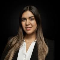 300+ perfiles de «?akar»