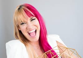 Meet The Women of The Blockchain Revolution: “Women are excellent  collaborators and I'd like to see a lot more of them in the field” with  Amber J. Lawson and Tyler Gallagher |