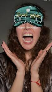 Леора Волохова