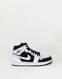 Is an american multinational corporation that is engaged in the design, development, manufacturing, and worldwide marketing and s. Nike Air Jordan 1 Mittelhohe Sneaker In Weiss Asos