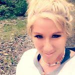 Julia Joiner's Instagram, Twitter & Facebook