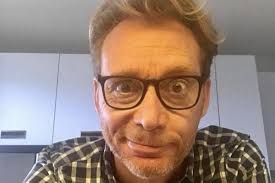 = partito del buon senso. Luca Medici Chi E L Interior Designer Di Detto Fatto Eta Vita Privata Puglia24news It