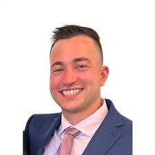 Rose Dacey's Instagram, Twitter & Facebook