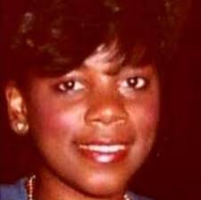 Tamar Young's Instagram, Twitter & Facebook