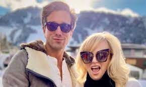 She dated actor mickey gooch jr. Rebel Wilson Kisses Boyfriend Jacob Busch In Rare Snap And It Sparks Major Fan Reaction Hello