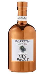 Pin By Leandro Dalmora On Gin In 2020 Gin Dry Gin Wine Bottle