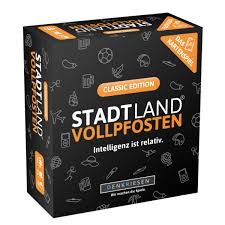 Erinnern sie sich an eure kindheit und spielen sie das spiel mit ihren freunden oder nutzen sie die gelegenheit, das spiel in einer. Denkriesen Stadt Land Vollpfosten Das Kartenspiel Classic Edition Spiel Kaufen Spielwaren Thalia