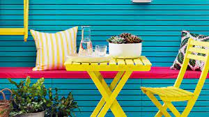Wooden garden swing garden swing seat wooden swings porch swing frame wooden swing bench pallet swing beds garden pallet let us help you. How To Paint Your Outdoor Furniture Dulux