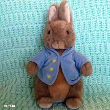 Gund Peter Rabbit Plush Stuffed Toy 12 Beatrix Potter Frederick Warne 75901 Euc Animated Stuffed Animals Peter Rabbit Plush Animated Plush