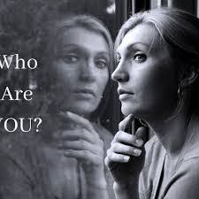 Meredith Olszewski's Instagram, Twitter & Facebook