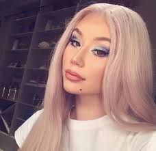 Iggy azalea — sally walker 02:59. Iggy Azalea Vergleichen Sie Die Korpergrosse Das Korpergewicht Die Korpermasse Mit Anderen Beruhmtheiten Stellameus