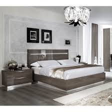 Pin By Yousuf Ravani On My Saves In 2020 Modern Bedroom Furniture Modern Bedroom Design Italian Bedroom