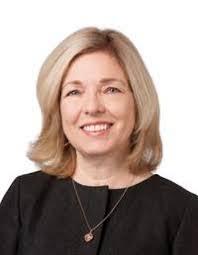 Debra Schwartz's Instagram, Twitter & Facebook