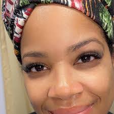 Dolores Tate's Instagram, Twitter & Facebook