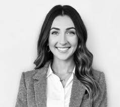 Callie Schultz's Instagram, Twitter & Facebook