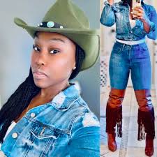 Allisha Gray and Brionna Jones led the Dream's 77-58 victory over the Fever  👏 WNBA