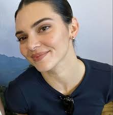 R Kelly Music Fans Share Their Love for His Songs