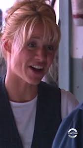 Read these lips: Sue Thomas is the FBI's best new agent! 👮🏻‍♀️ #SueThomas  F.B.Eye airs back-to-back Friday mornings at 8am ET.