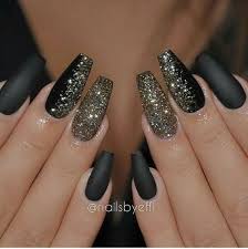 25 Stylish Black Gel Nail Designs To Decorate Your Nails Gorgeous Nails Sparkly Nails Prom Nails