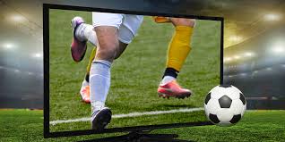 Football is a family of team sports that involve, to varying degrees, kicking a ball to score a goal.unqualified, the word football normally means the form of football that is the most popular where the word is used. Slik Far Du Sett All Fotball Pa Tv