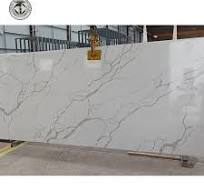 20 mm Thickness Calacatta Laza White Quartz Slab Engineered Artificial  Large Size Quartz Stone
