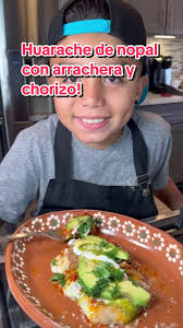 Arrachera-Chorizo Huarache (Low Carb Version) Frijoles de la olla: 2 cups  mayocaba beans 11 cups water 3 garlic cloves 1/4 onion 1 jalapeño 1 tbsp  salt 4 tbsps avocado oil 3 thick strands of Oaxaca ...