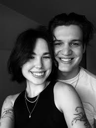 Hei, vahvad korteriomanikud!👋 Hoiame koos elukaaslasega (taas) silmi  lahti, et leida pikaajaliseks üürimiseks uus kodu Tallinnas, kuhu koos  sisse kolida. (Põhjus: praeguse korteriomaniku korteri müügiplaan). Soovid  ja tingimused: * 📍 Piirkonnad ...