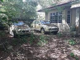 Check spelling or type a new query. Dalam Bisnes Jangan Ada Tangan Ketiga Viral Rumah Terbiar Dengan Kereta Mewah Jiran Kongsi Kisah Disebaliknya