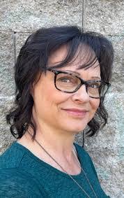 Valerie Weeks's Instagram, Twitter & Facebook