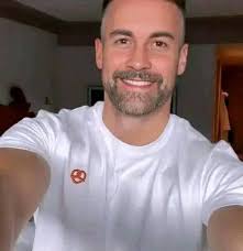 Our military is designed for fighting. Not marching. What was he thinking?  😔 https://fb.watch/AeMzzXgVPw/?fs=e