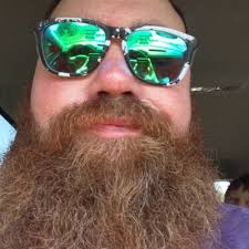 AJ Gray, The Messy Beard (@BeardMessy)