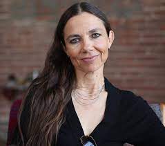 Justine tanya bateman is an american writer, director, and producer. Justine Bateman Biography Net Worth Husband Mark Fluent Wife Wothappen