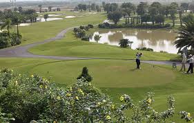 Chủ tịch golf long thành nói rằng gia đình ông từng ra miền bắc tập kết sau năm 1954, bản thân ông được học tập và nuôi dưỡng tại trường học sinh miền nam, trưởng thành trong quân đội, tham gia. Long Thanh Golf Resort Ho Chi Minh Golf In Vietnam