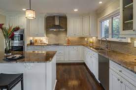 Arlington oatmeal kitchen & bathroom cabinets is a white smooth edged & raised panel style that is modern with smooth rounded og lines and caramel glazed. Bristol Oatmeal Kitchen American Traditional Nashville By Procraft Cabinetry Houzz