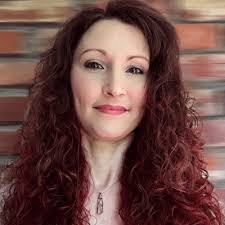 Christy Warnick's Instagram, Twitter & Facebook