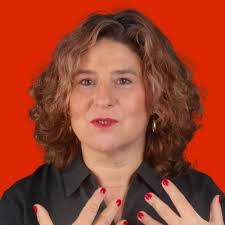 To people in Paris with non-linear career paths, with multicultural  backgrounds, with creative interests or entrepreneurial projects, with  experience working in tech or social impact, with a desire…