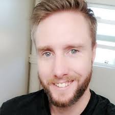 kyle goodnight (@boozebringer)