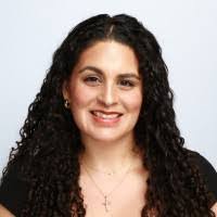 Elizabeth Mendez's Instagram, Twitter & Facebook