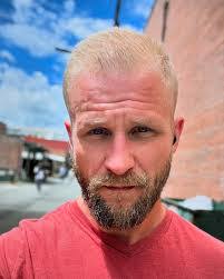 Andrew Solberg's Instagram, Twitter & Facebook