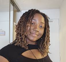 I am moving to Maui for work with a Christian non-profit and looking for a  rental/roommate to start in July. I am a 51 year old drug free, drama free,  easy going