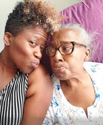 Guess who is with us? THE LEGENDARY Latrice Pace! (@theatricalpace )If you  don't know her, as they say “GOOGLE HER”! Latrice Pace is a multi-talented  creative best known for being a part