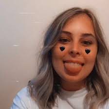 Daisy Barrett (staineddaisies)