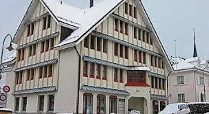 The company offers savings accounts, lending products, pensions. Der Kanton Verkauft Die Ehemalige Kantonalbank