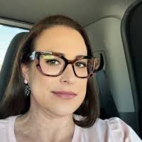 40+ "Beth Dehart" profiles