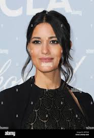 Julia jones hi-res stock photography and images