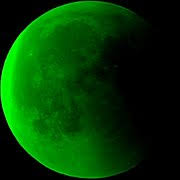 Alle informationen zur entstehung, bedeutung und dem eine mondfinsternis ist ein himmelsphänomen, das auftritt, wenn der mond im schatten der erde steht und so nicht angestrahlt werden kann. Mondfinsternis Wikipedia