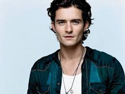 Jun 15, 2021 · manche menschen passen einfach zusammen wie yin und yang, die faust aufs auge oder arsch auf eimer. Orlando Bloom Hairstyles Stylish Eve