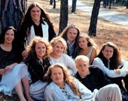 Listen to the kelly family | explore the largest community of artists, bands, podcasters and creators of music & audio. The Kelly Family 25 Years Over The Hump Krakow